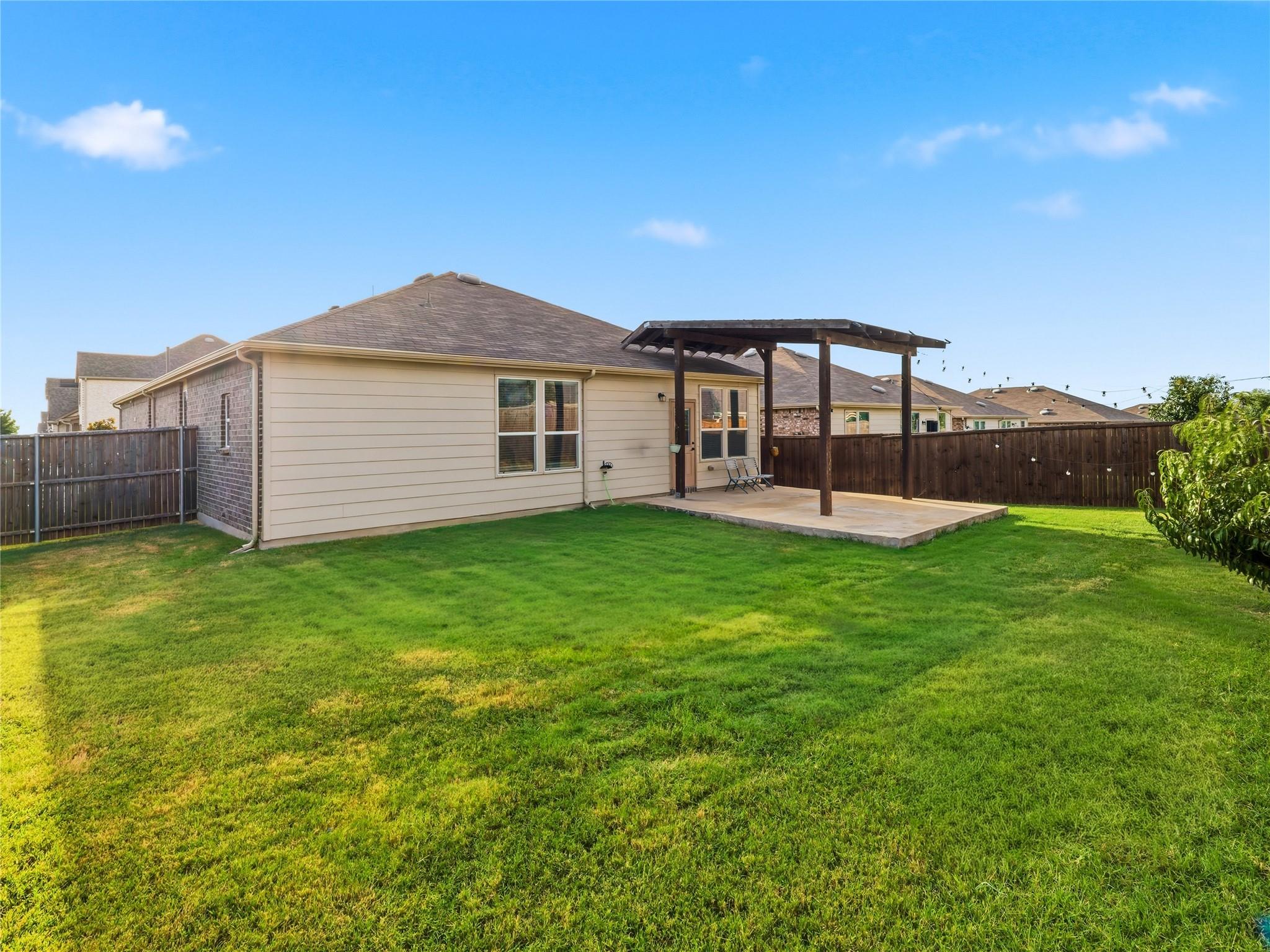 main property photo 26