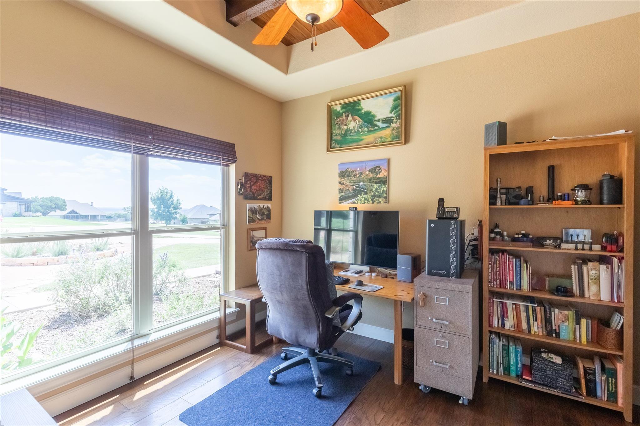 main property photo 20
