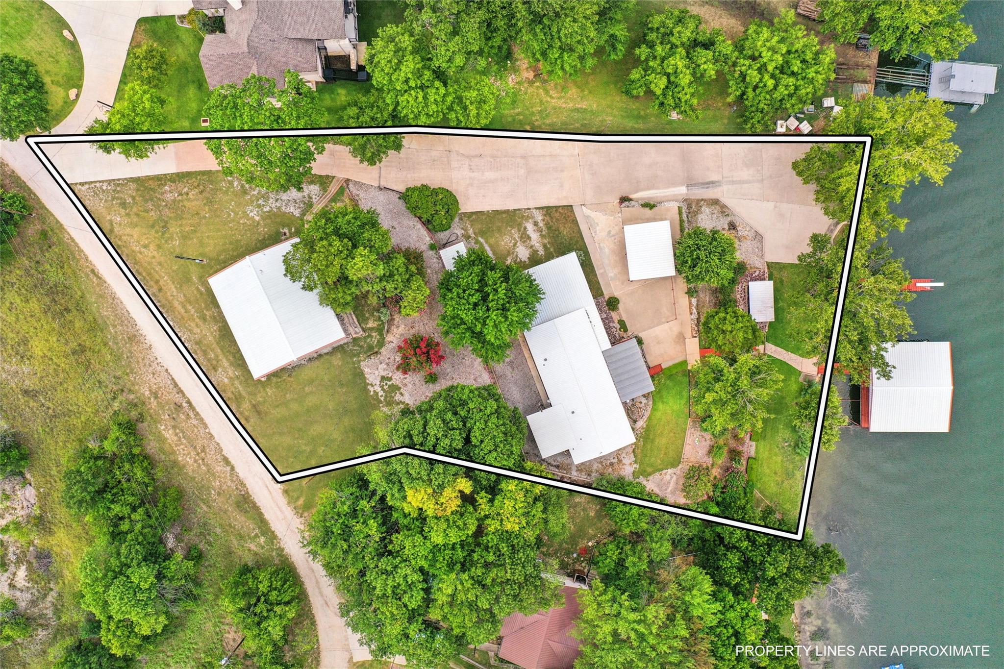 main property photo 25