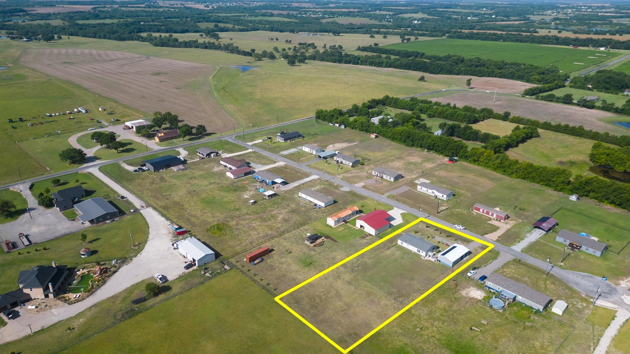 main property photo 4