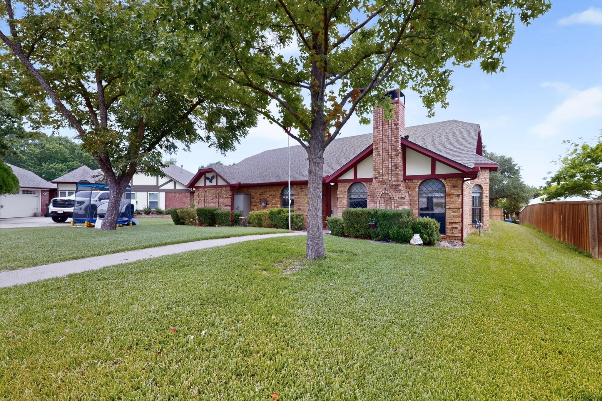 main property photo 1
