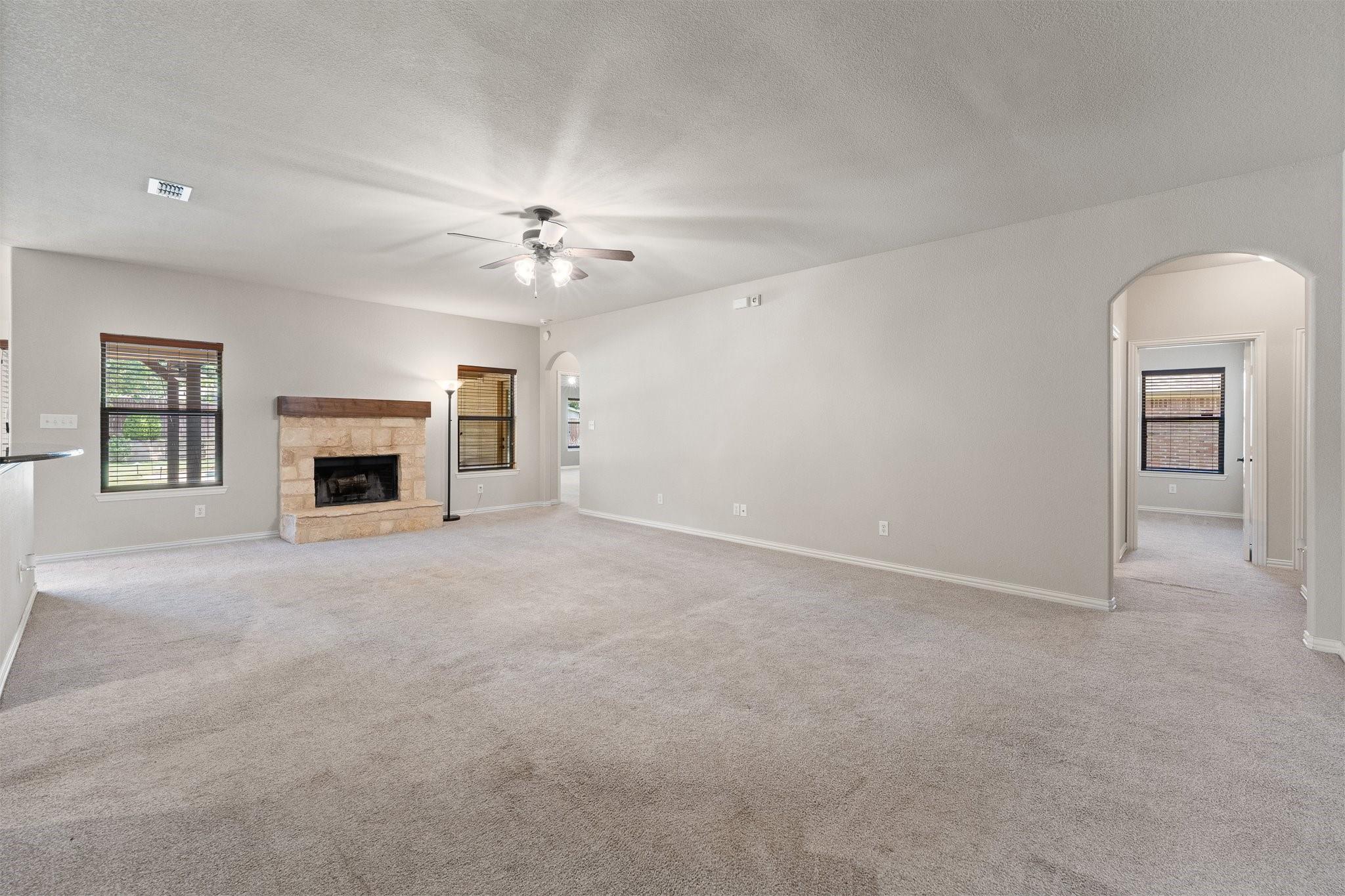 property viewer photo 1