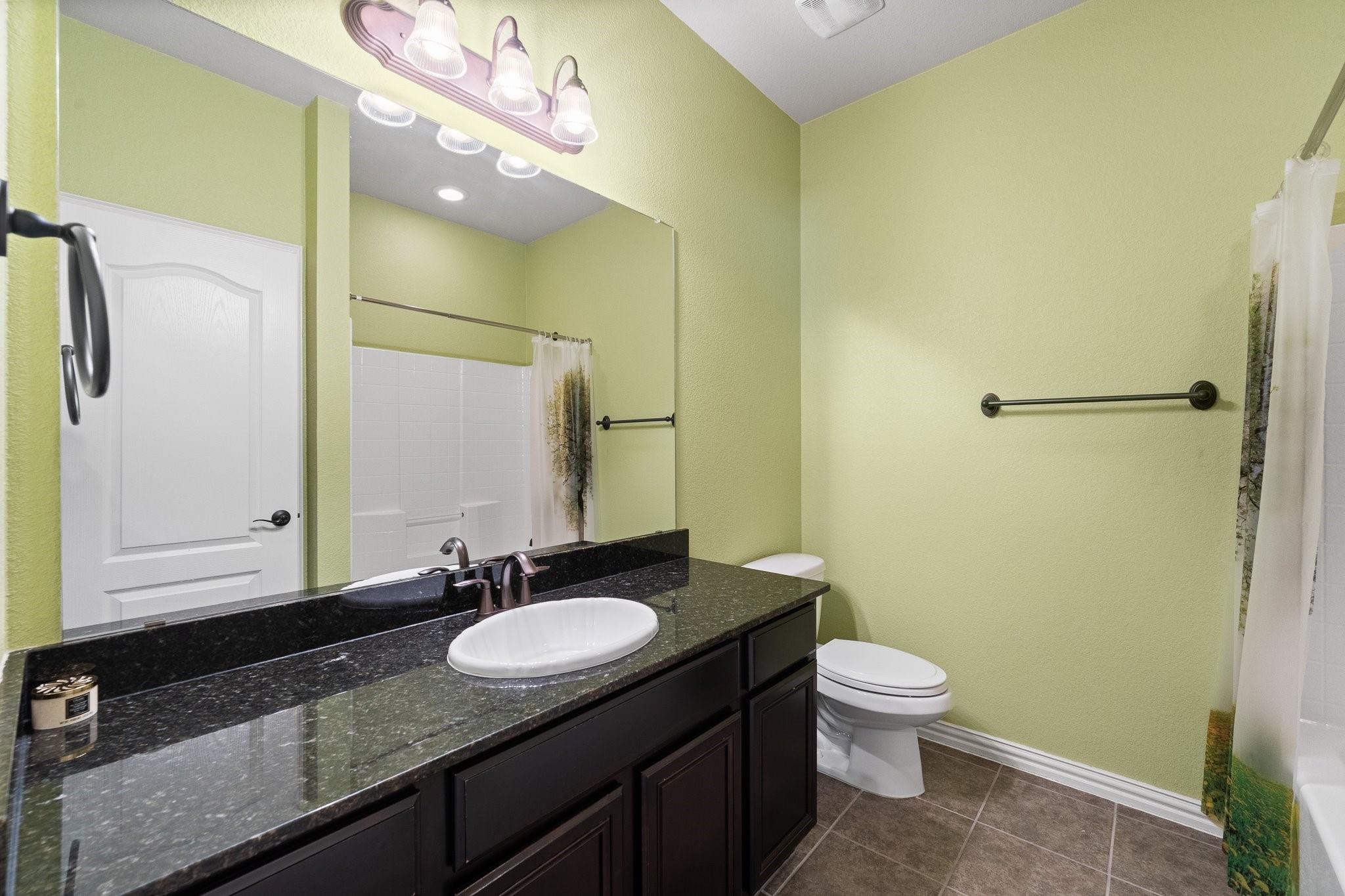 property viewer photo 10