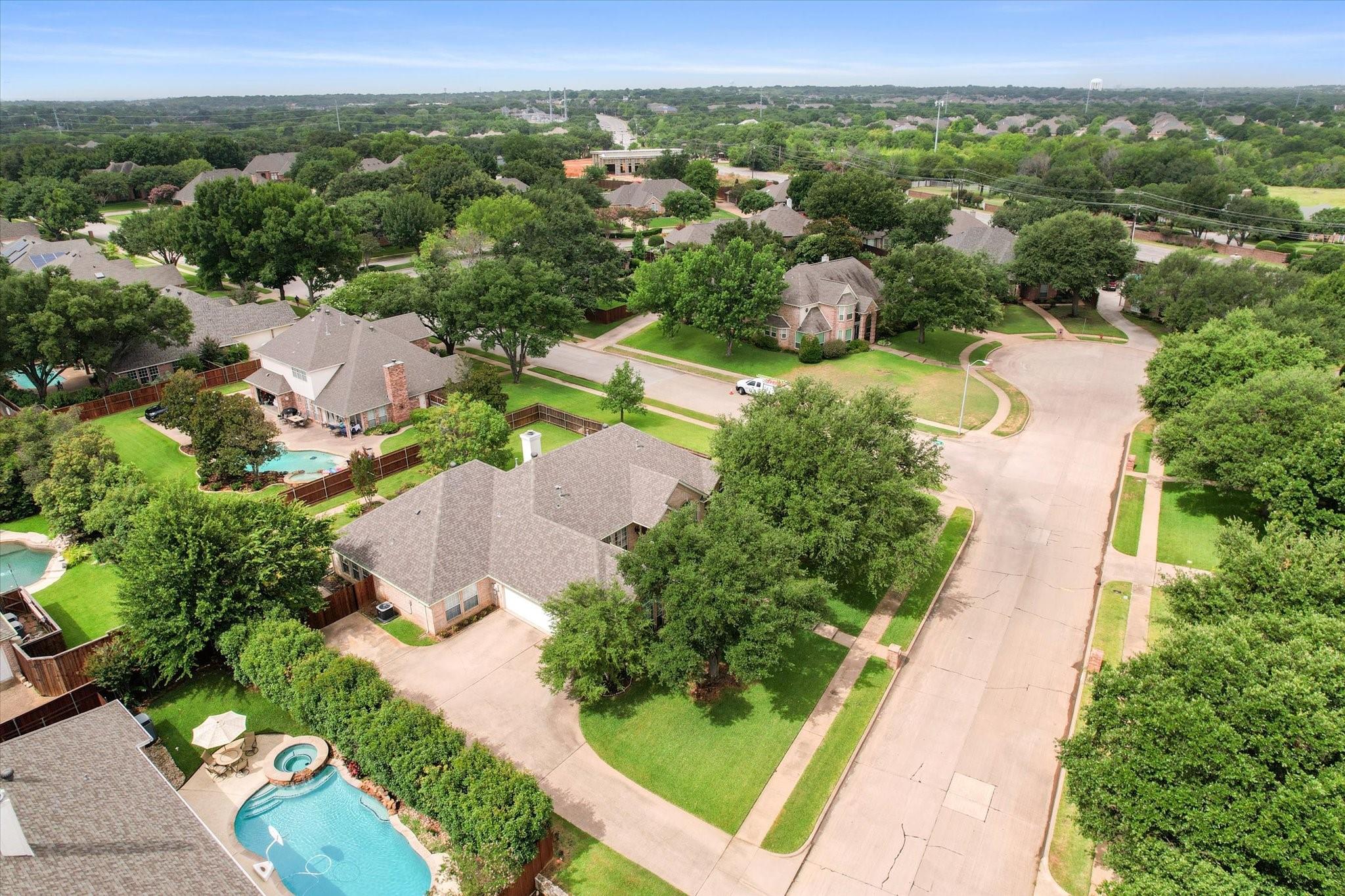 main property photo 36
