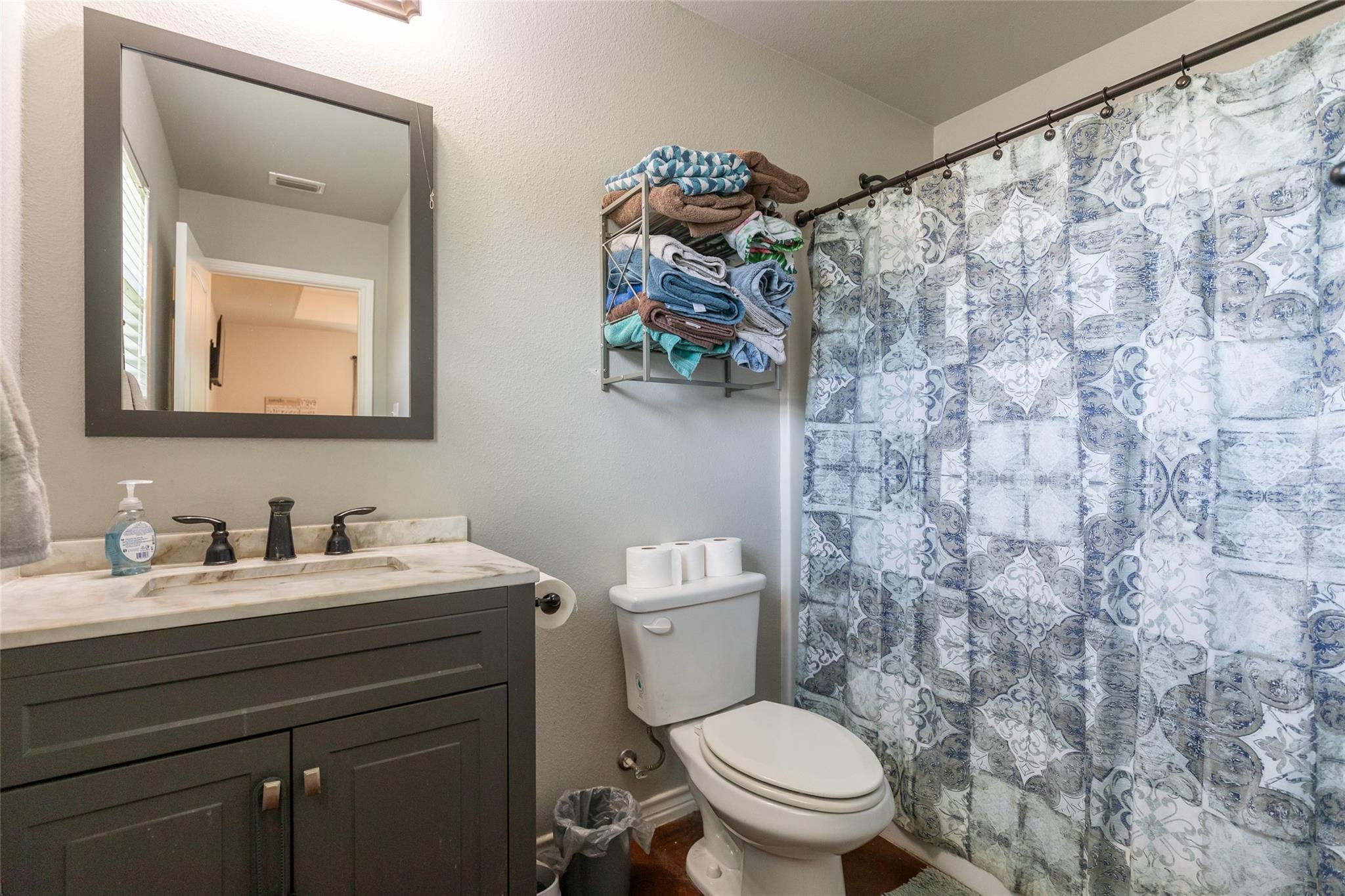 property viewer photo 19