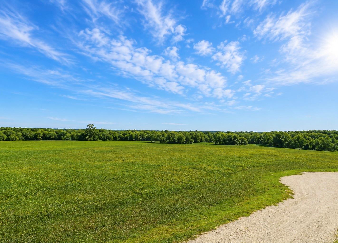 main property photo 0