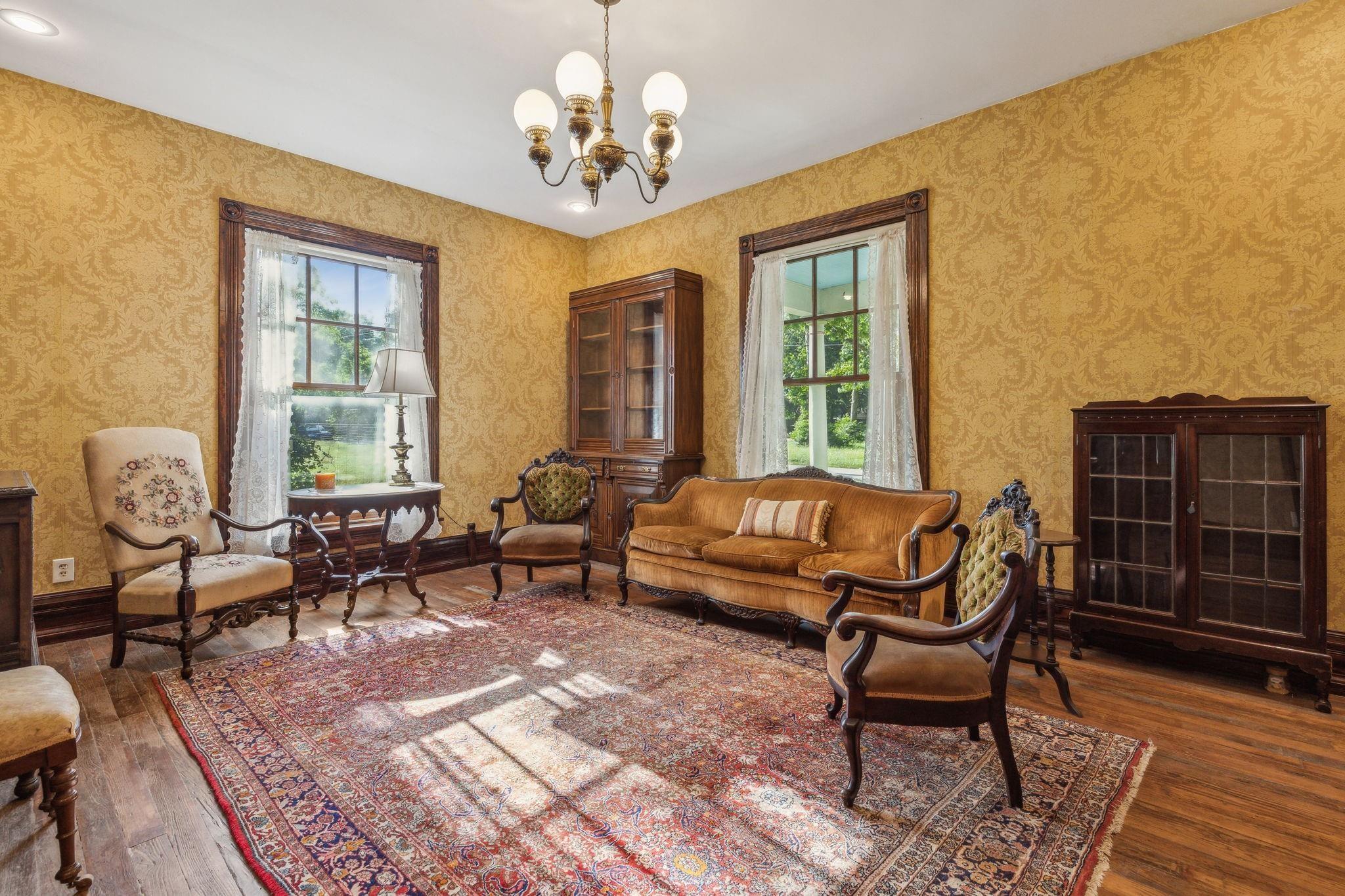 main property photo 12