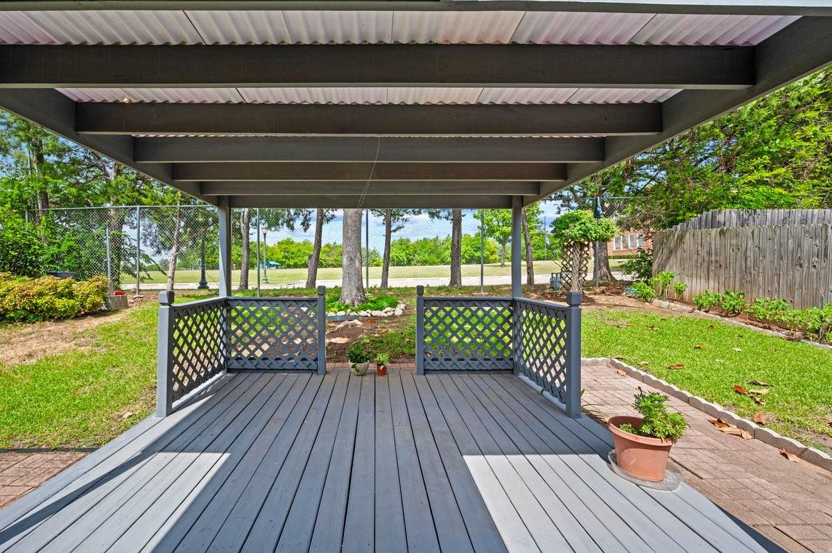 main property photo 33