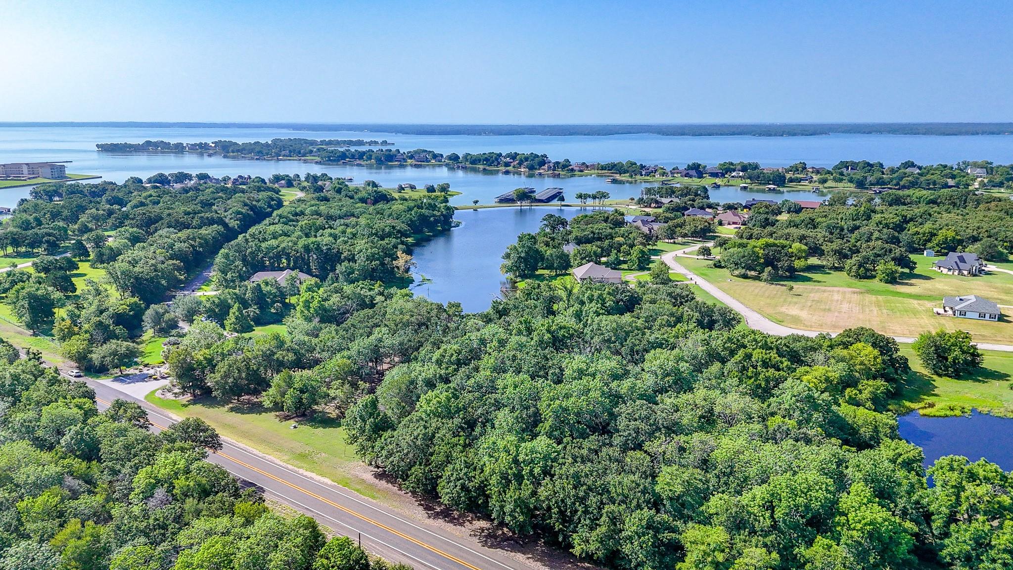 main property photo 26