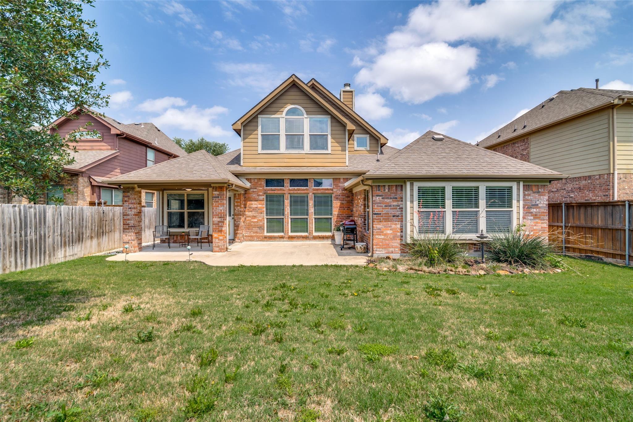 main property photo 21