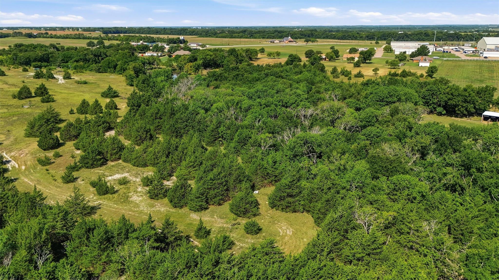 main property photo 20