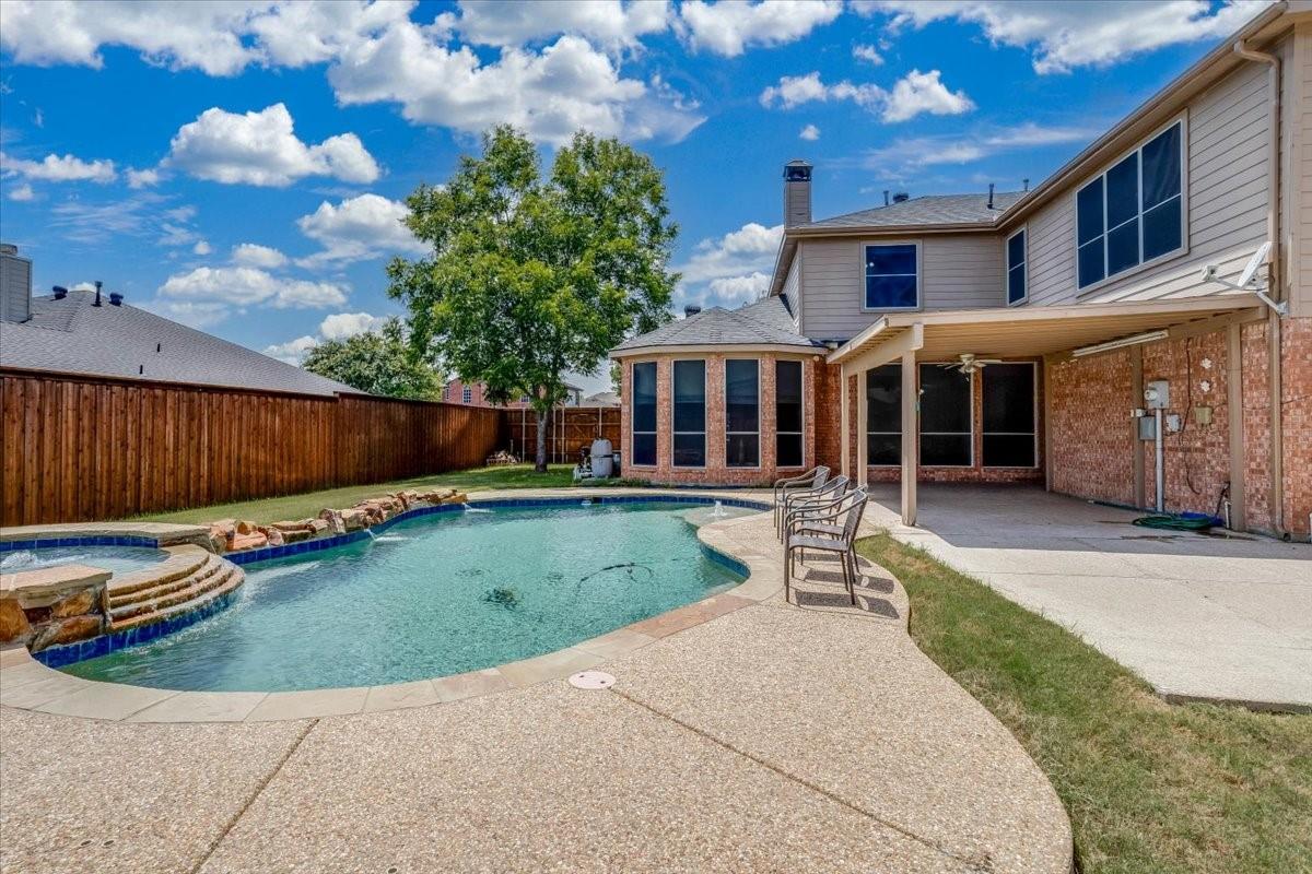 main property photo 38