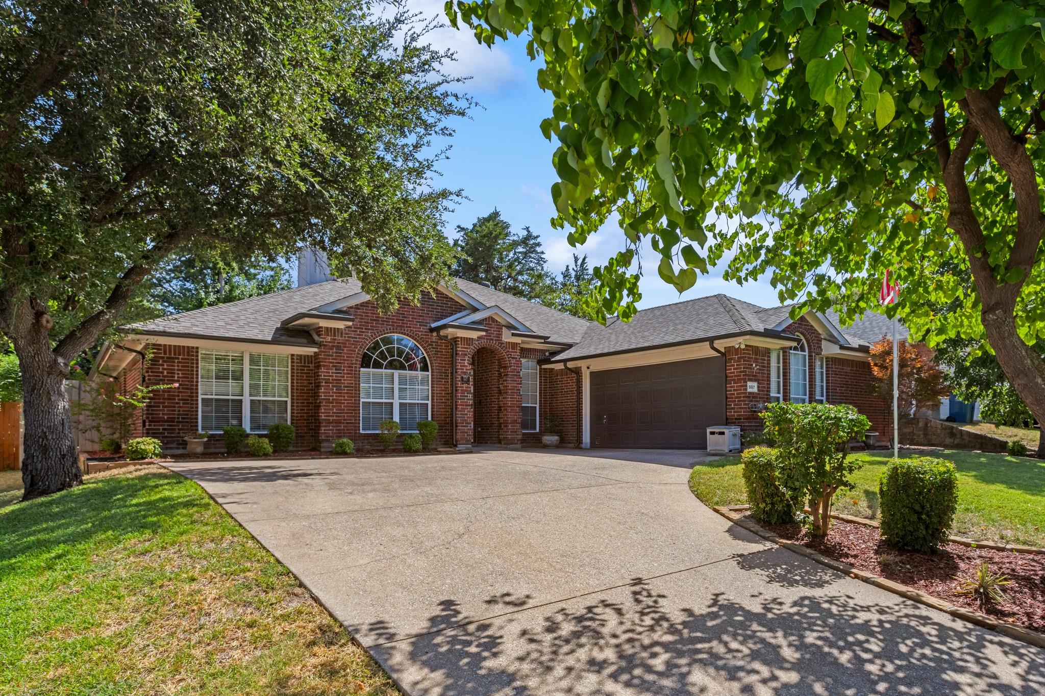 main property photo 38