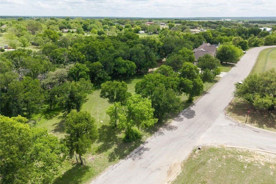 main property photo 18