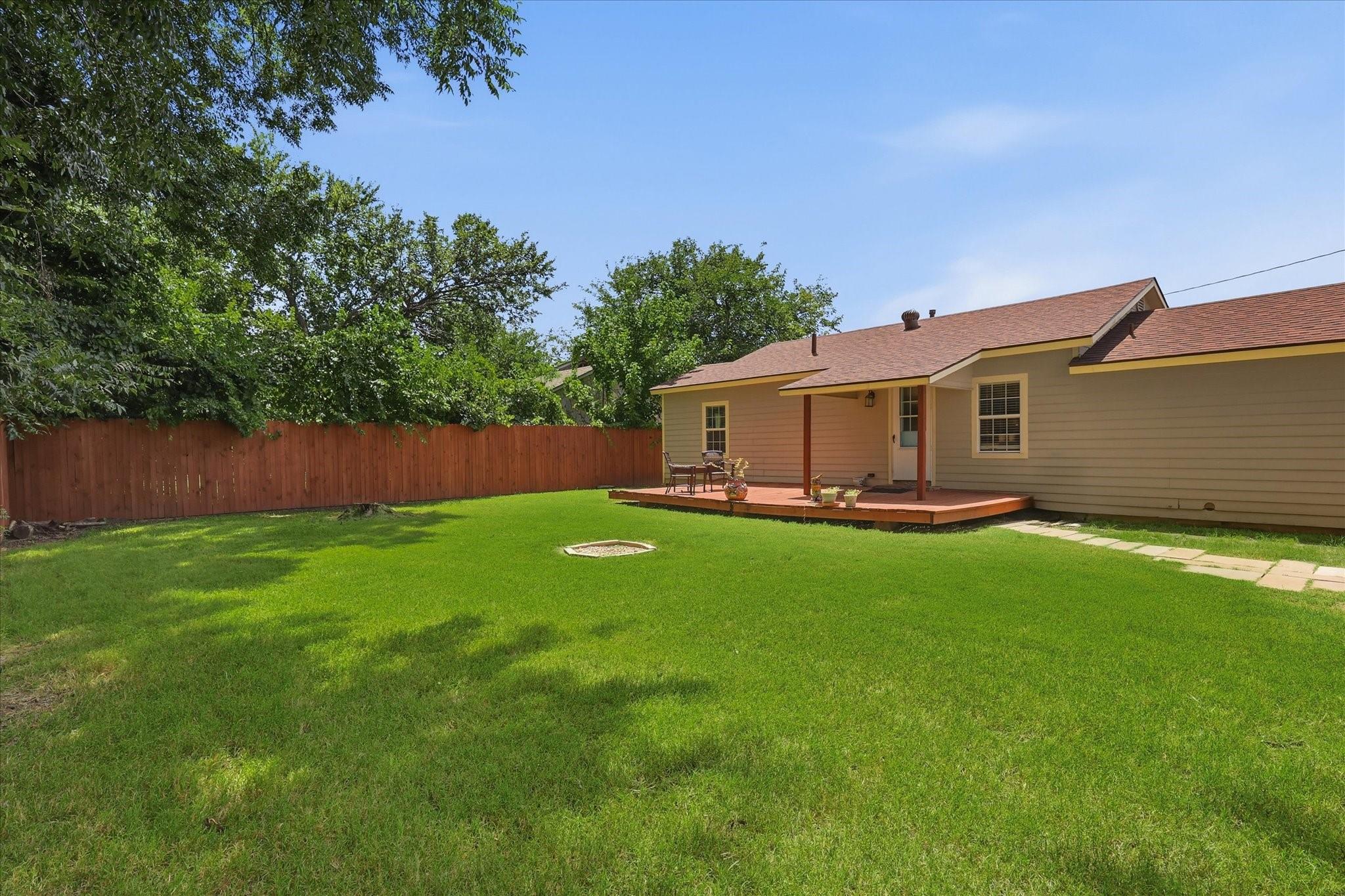 main property photo 18