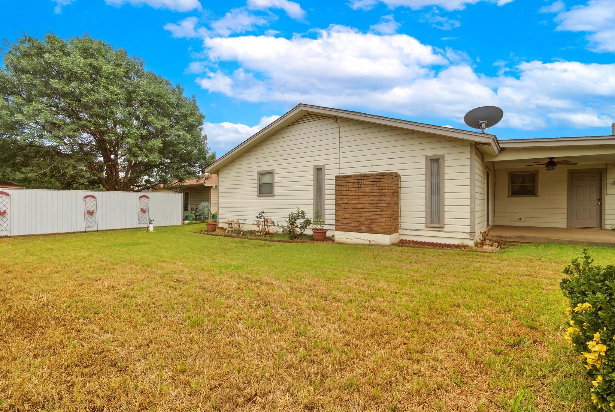 main property photo 39
