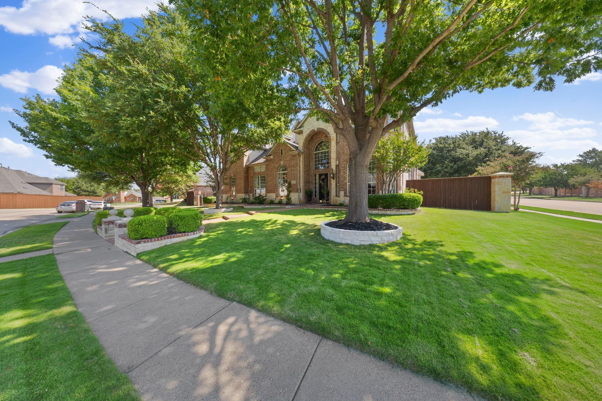 main property photo 39