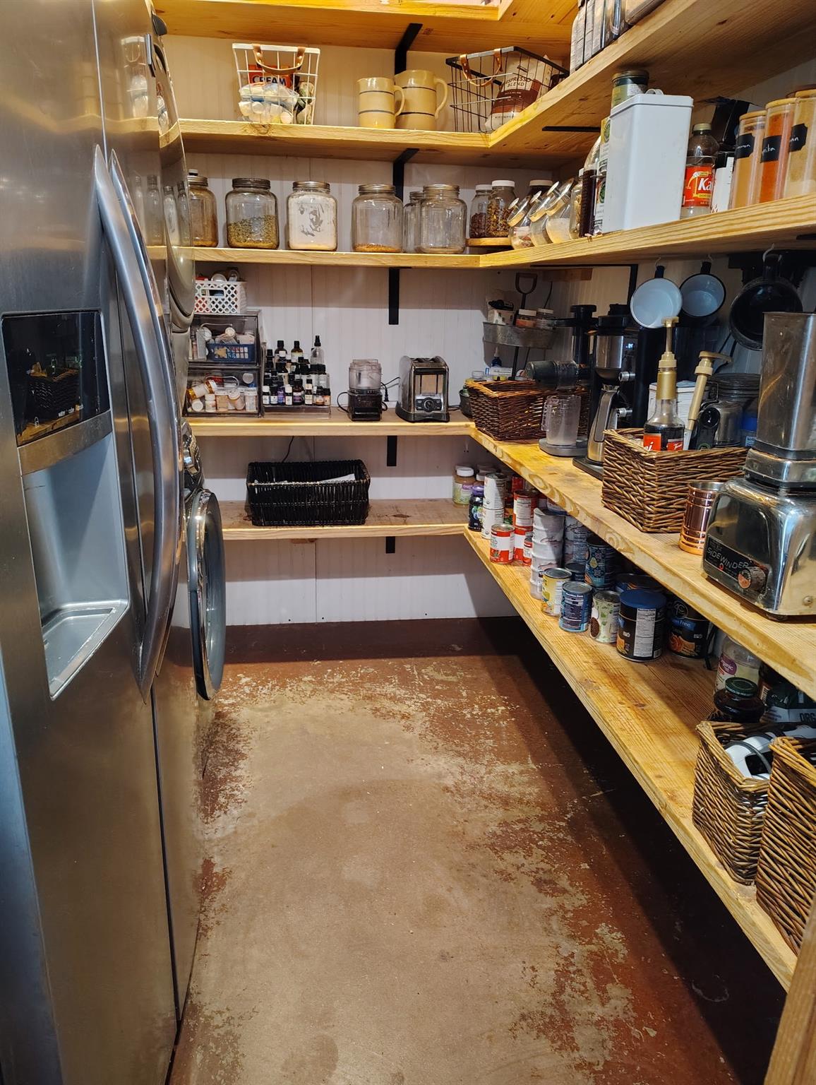 main property photo 29