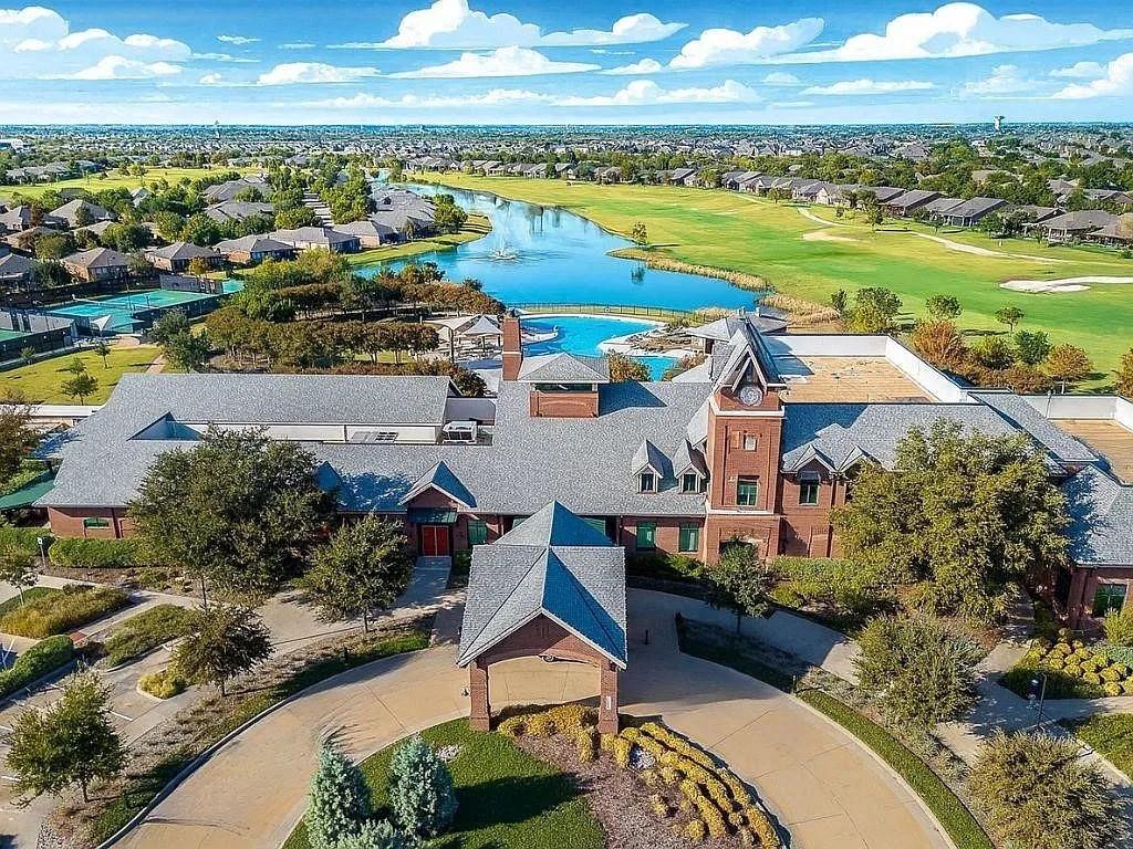 main property photo 31