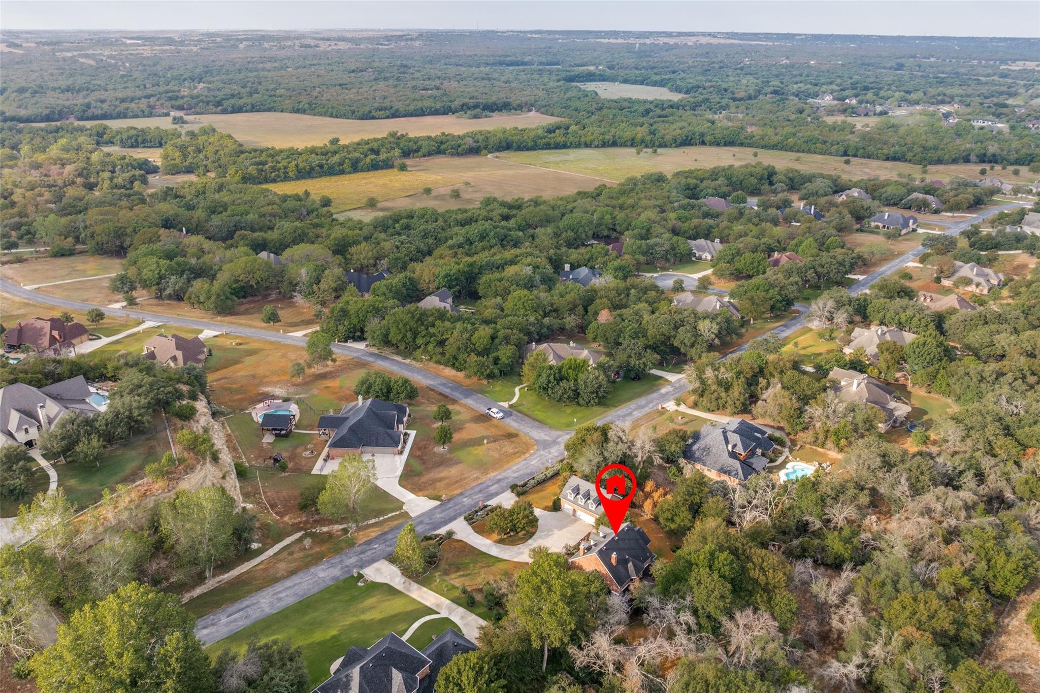 main property photo 37