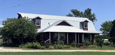 image of property with 4 Bed | 3 Bath | 2,465 Sqft