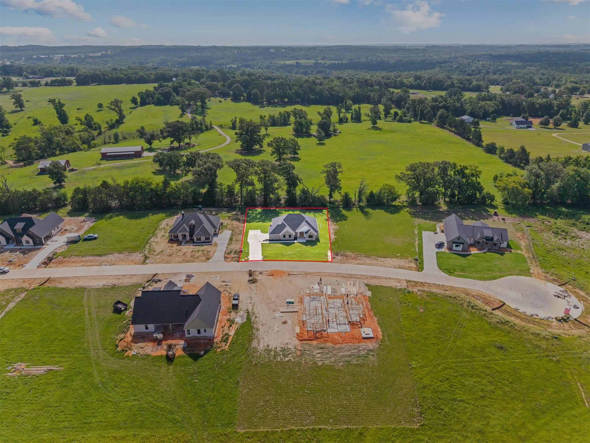 main property photo 31
