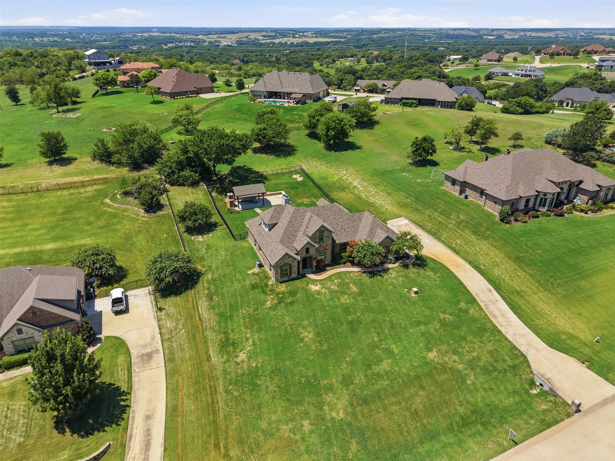 main property photo 34