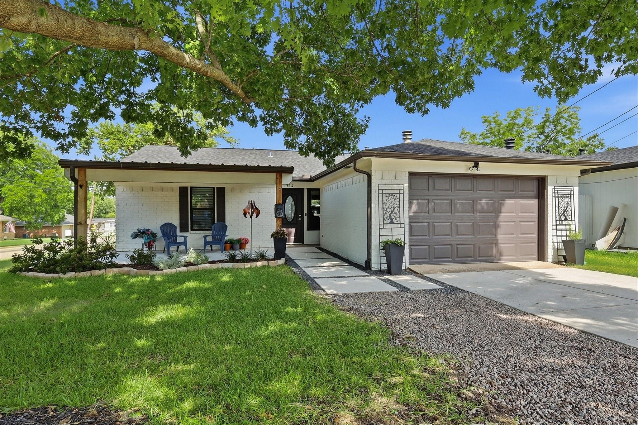 property viewer photo 1
