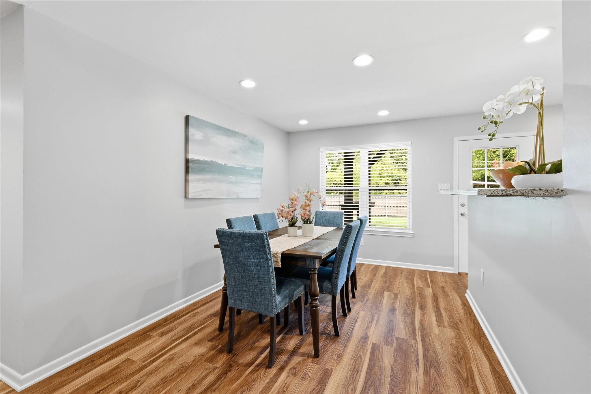 property viewer photo 12