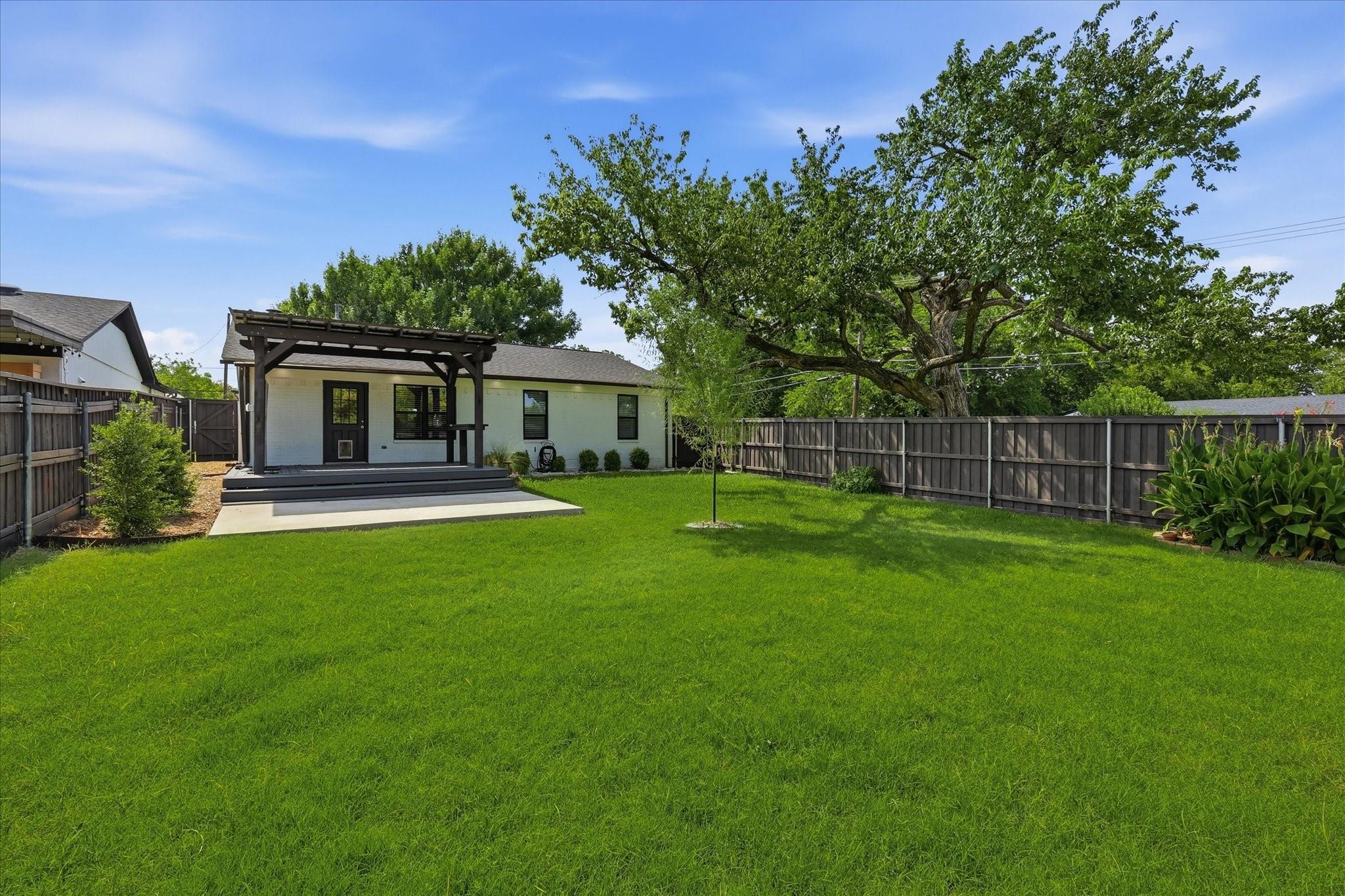 property viewer photo 37