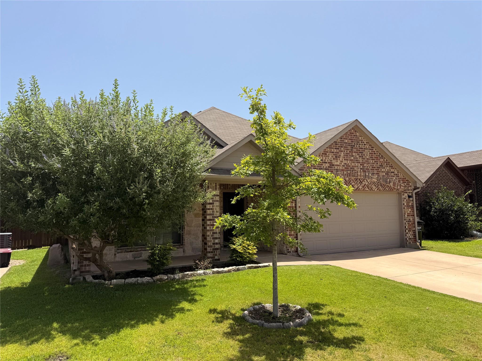 property viewer photo 2