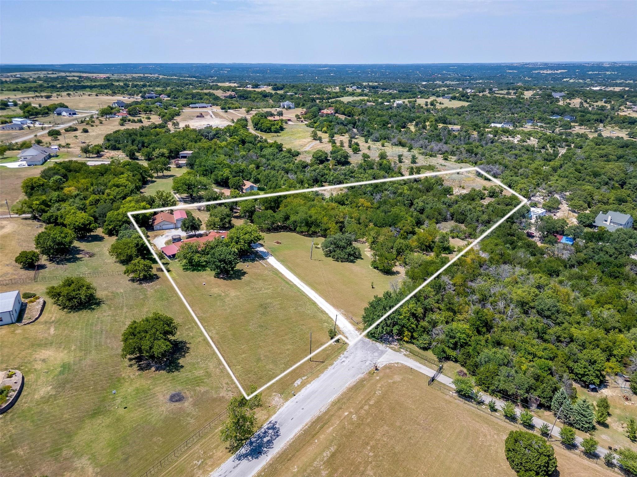 main property photo 32