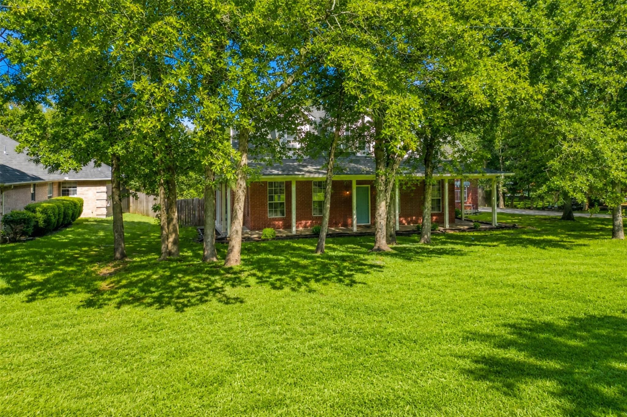 main property photo 37