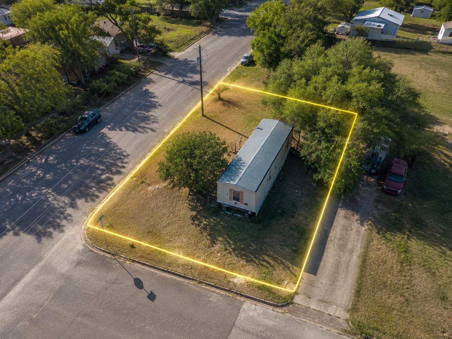 main property photo 4