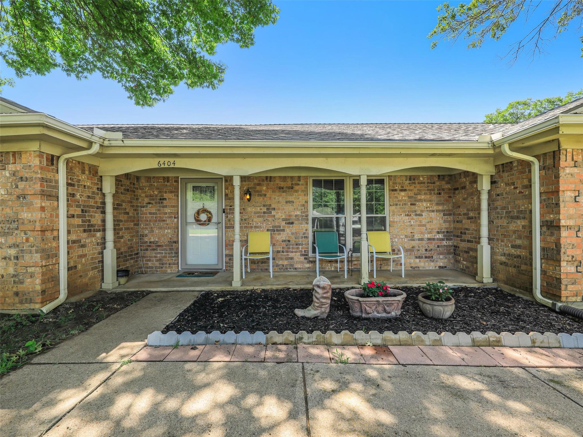 main property photo 3