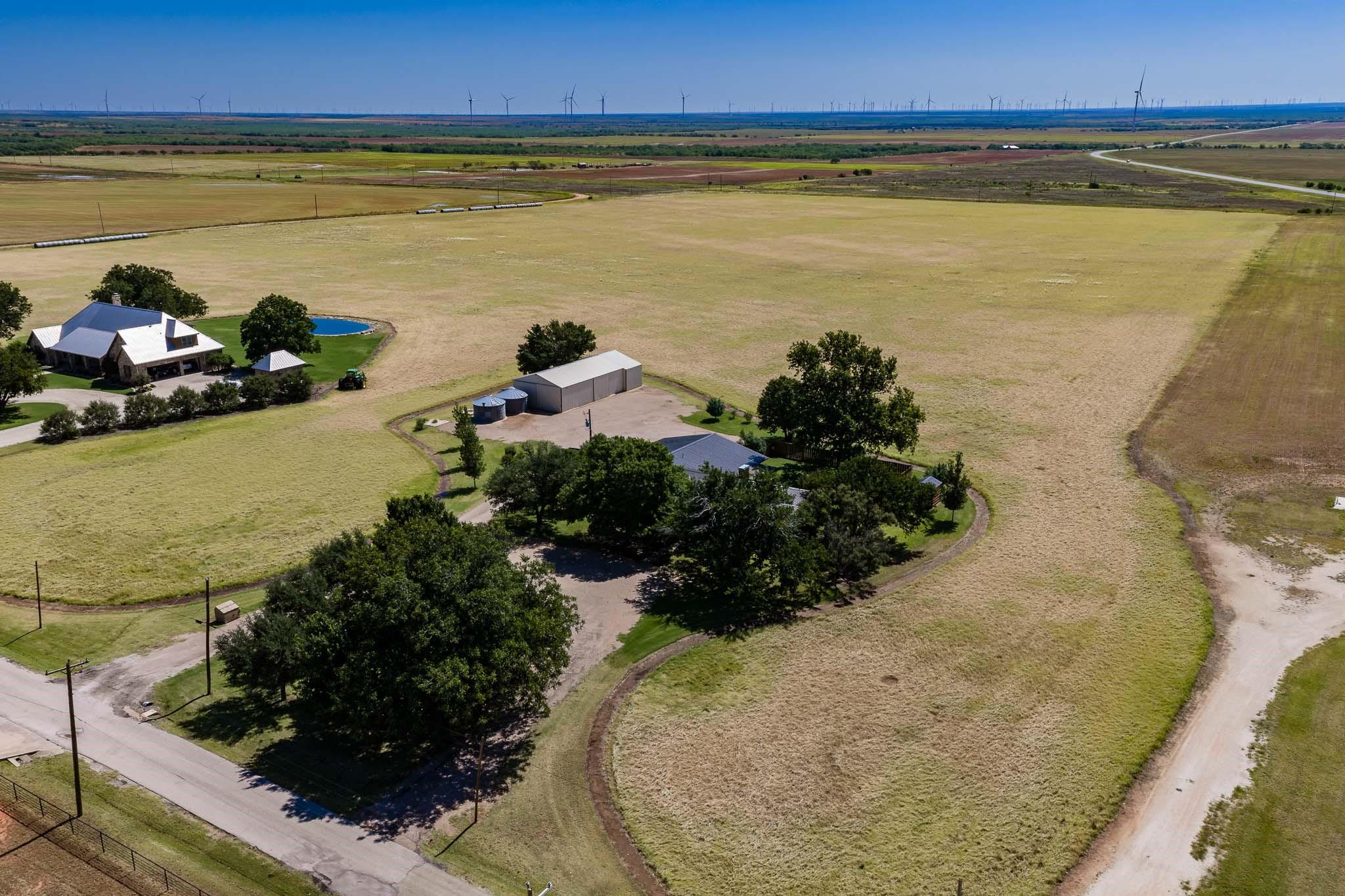 main property photo 38