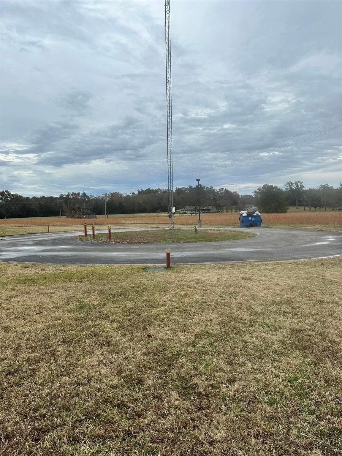 main property photo 17