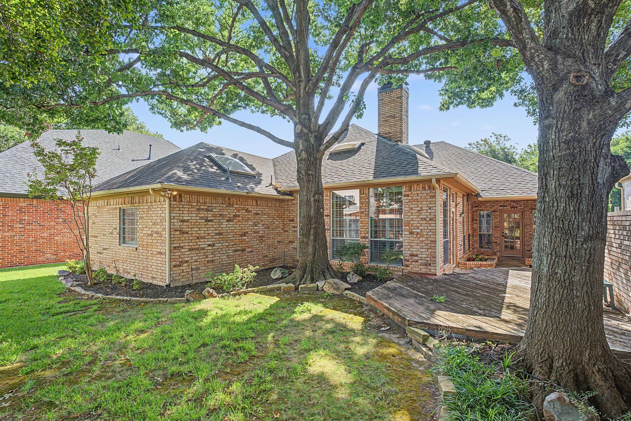 main property photo 22