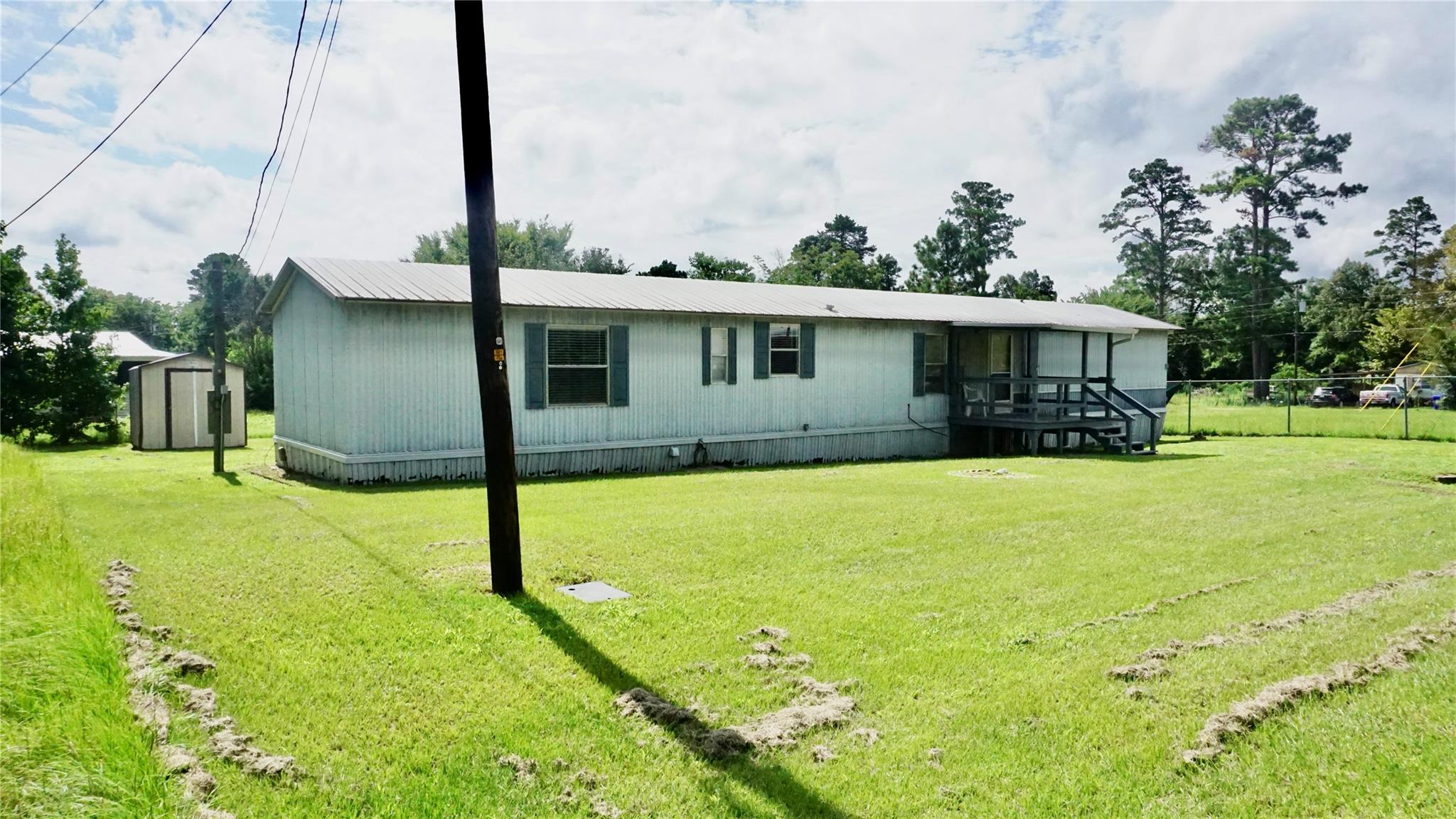 main property photo 9