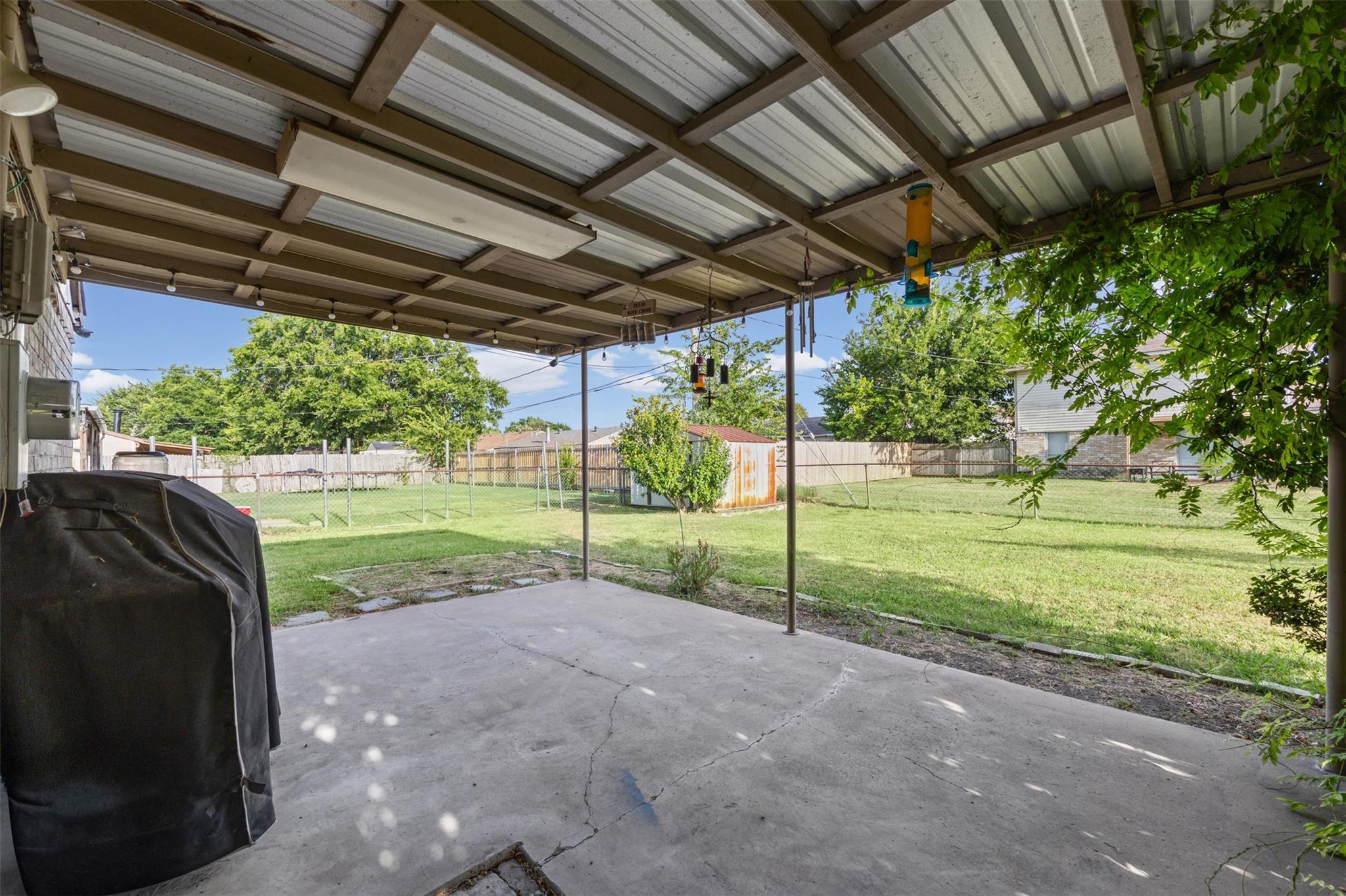 main property photo 20