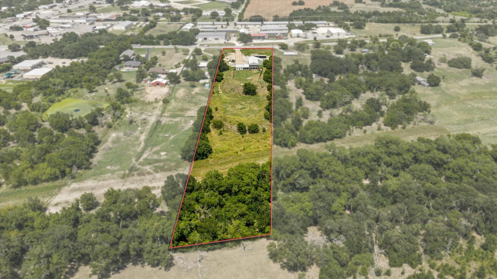 main property photo 3