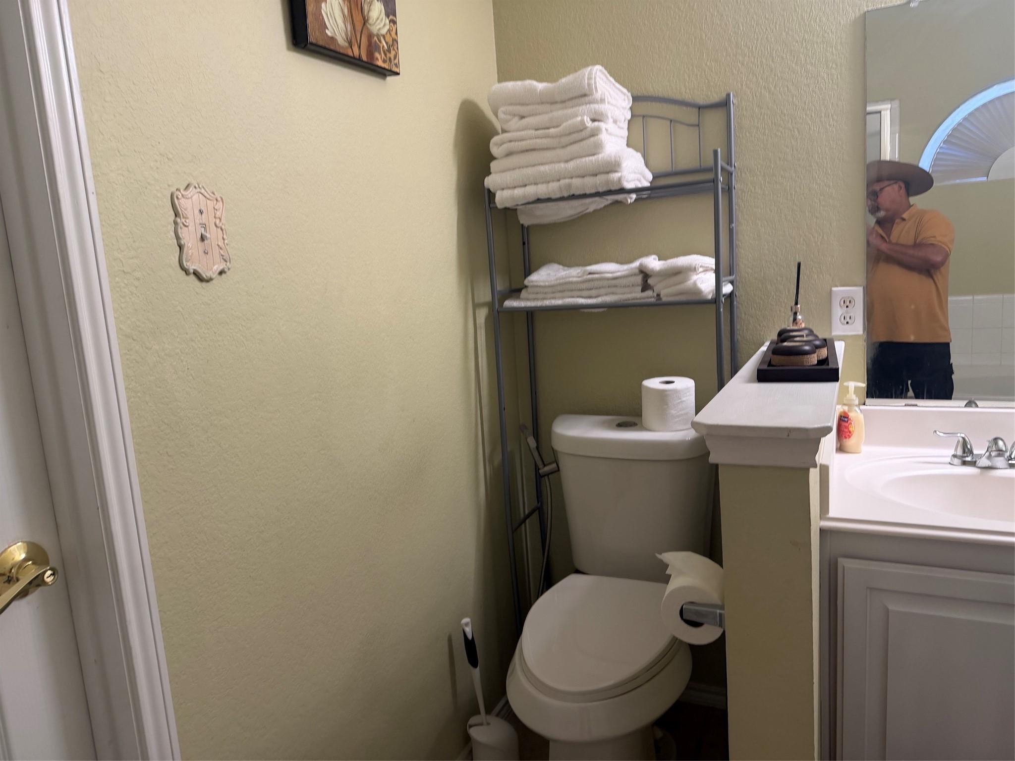 main property photo 17