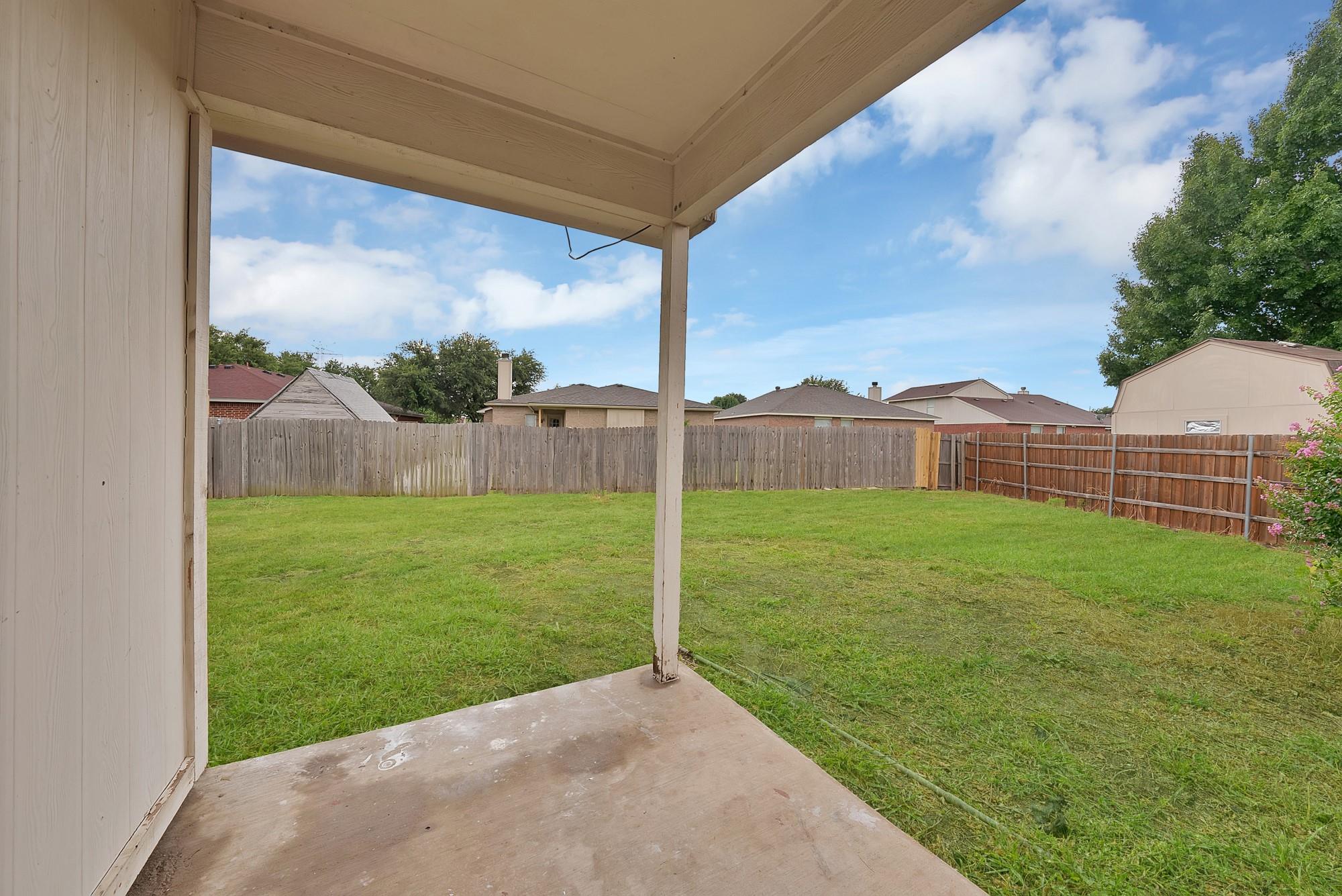 main property photo 33