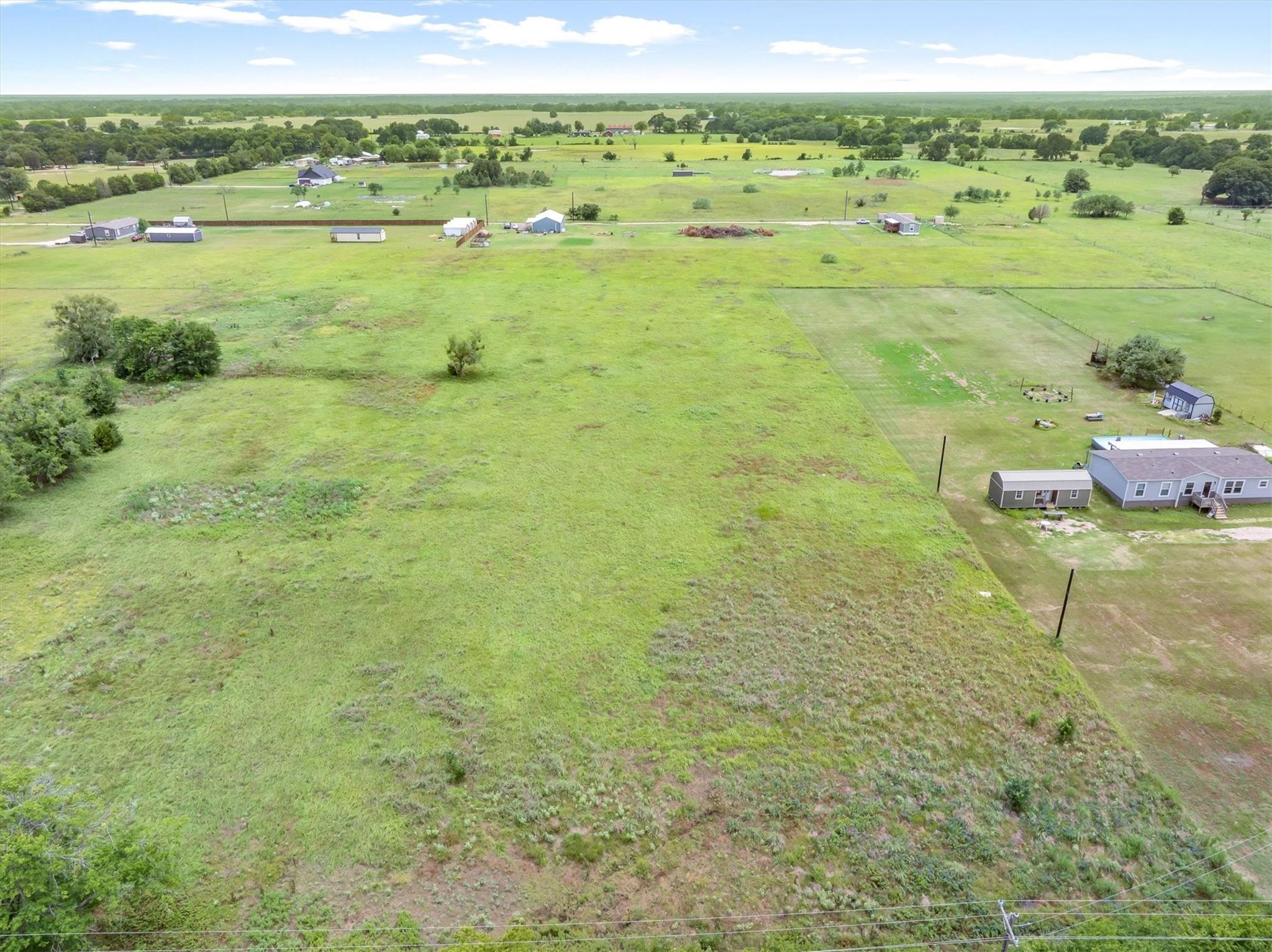 main property photo 6