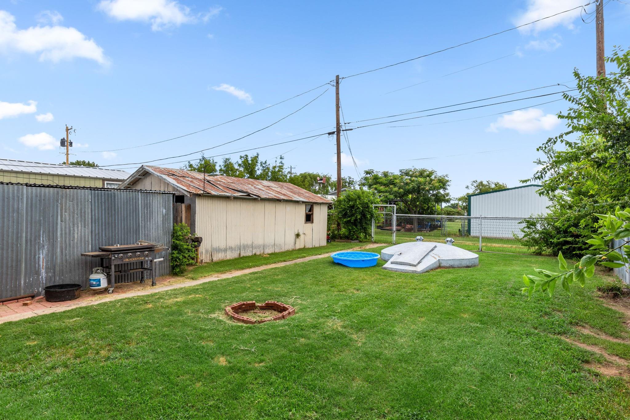 main property photo 26
