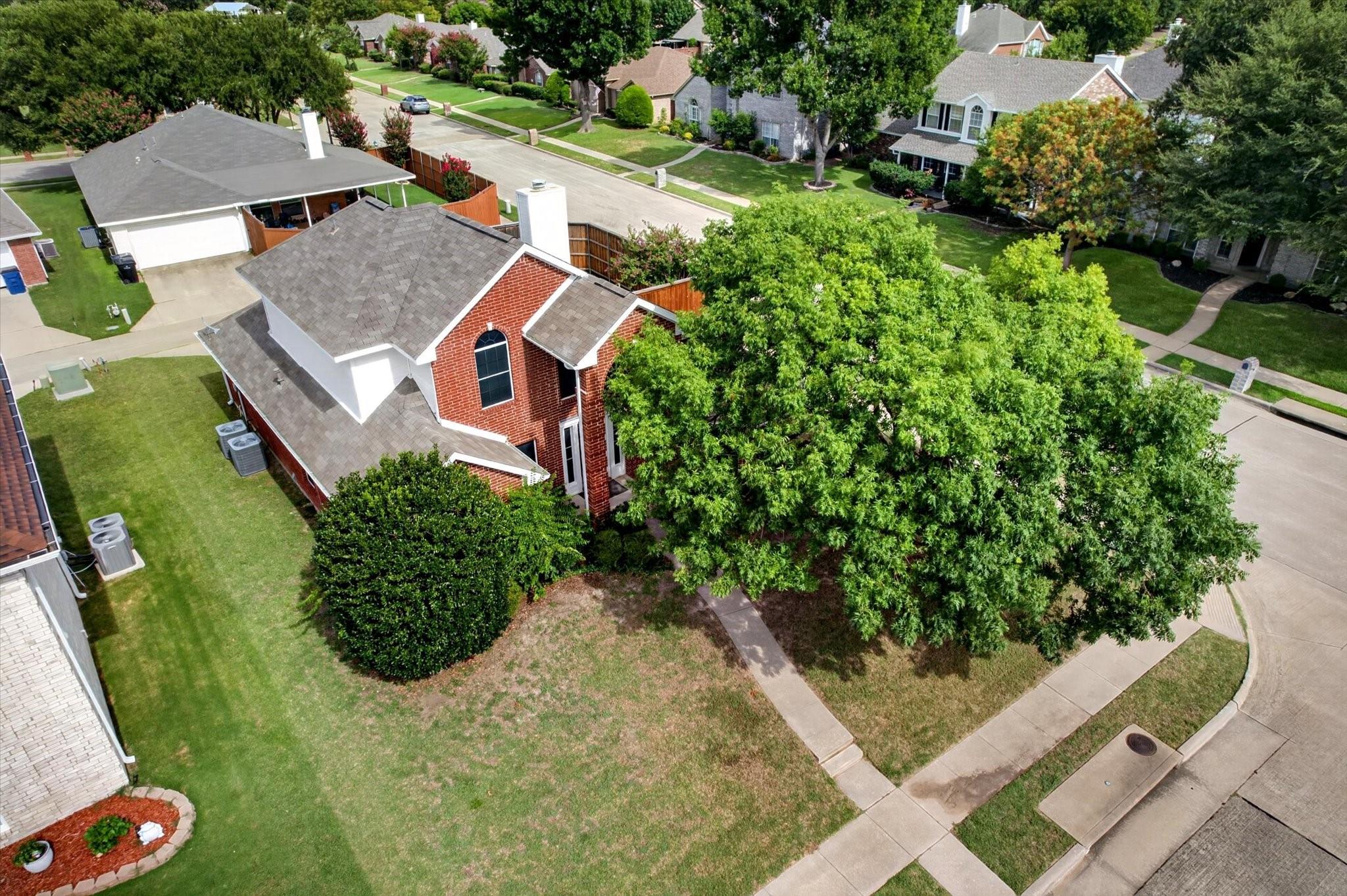 main property photo 30
