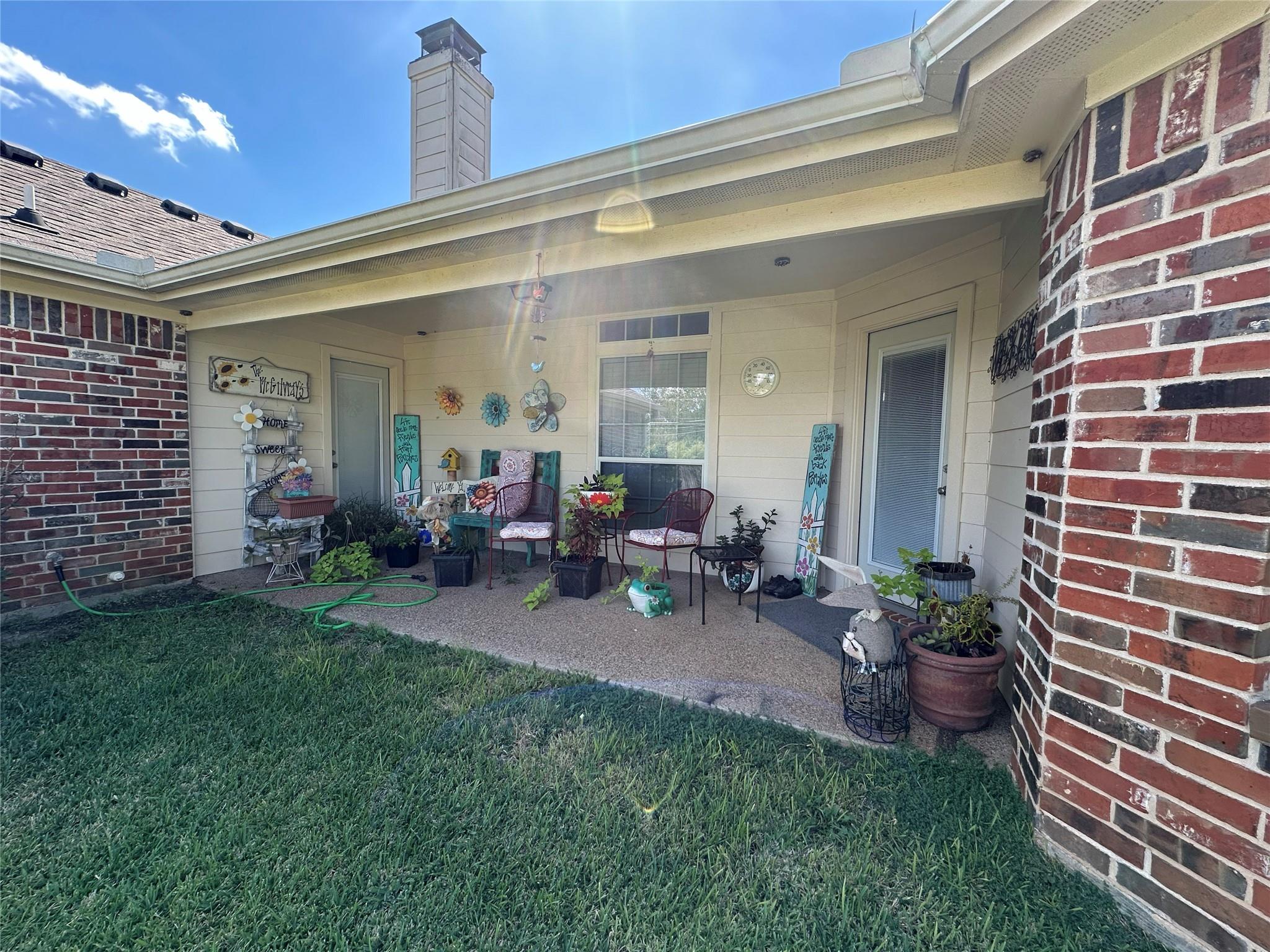 main property photo 25