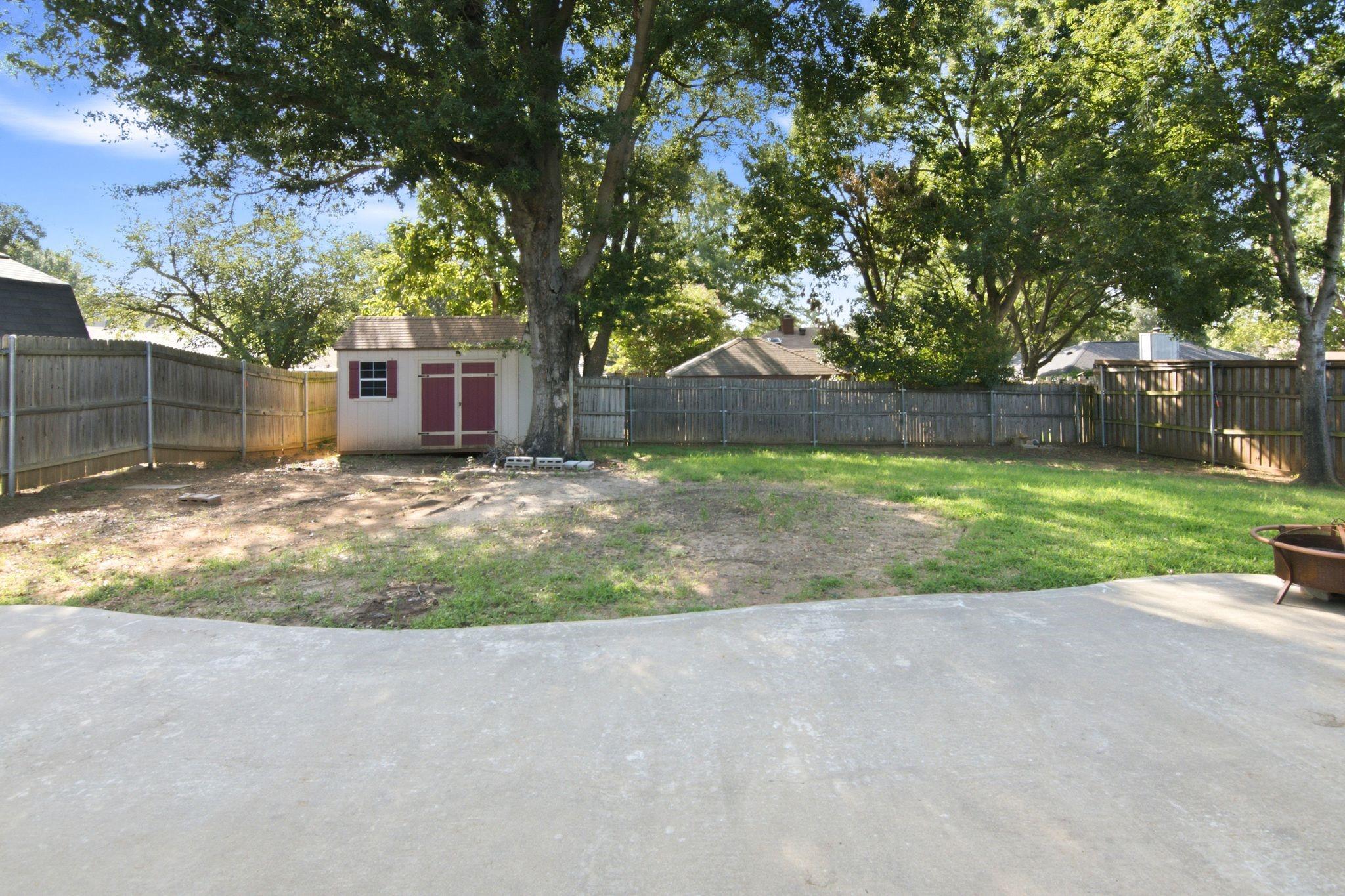 main property photo 27