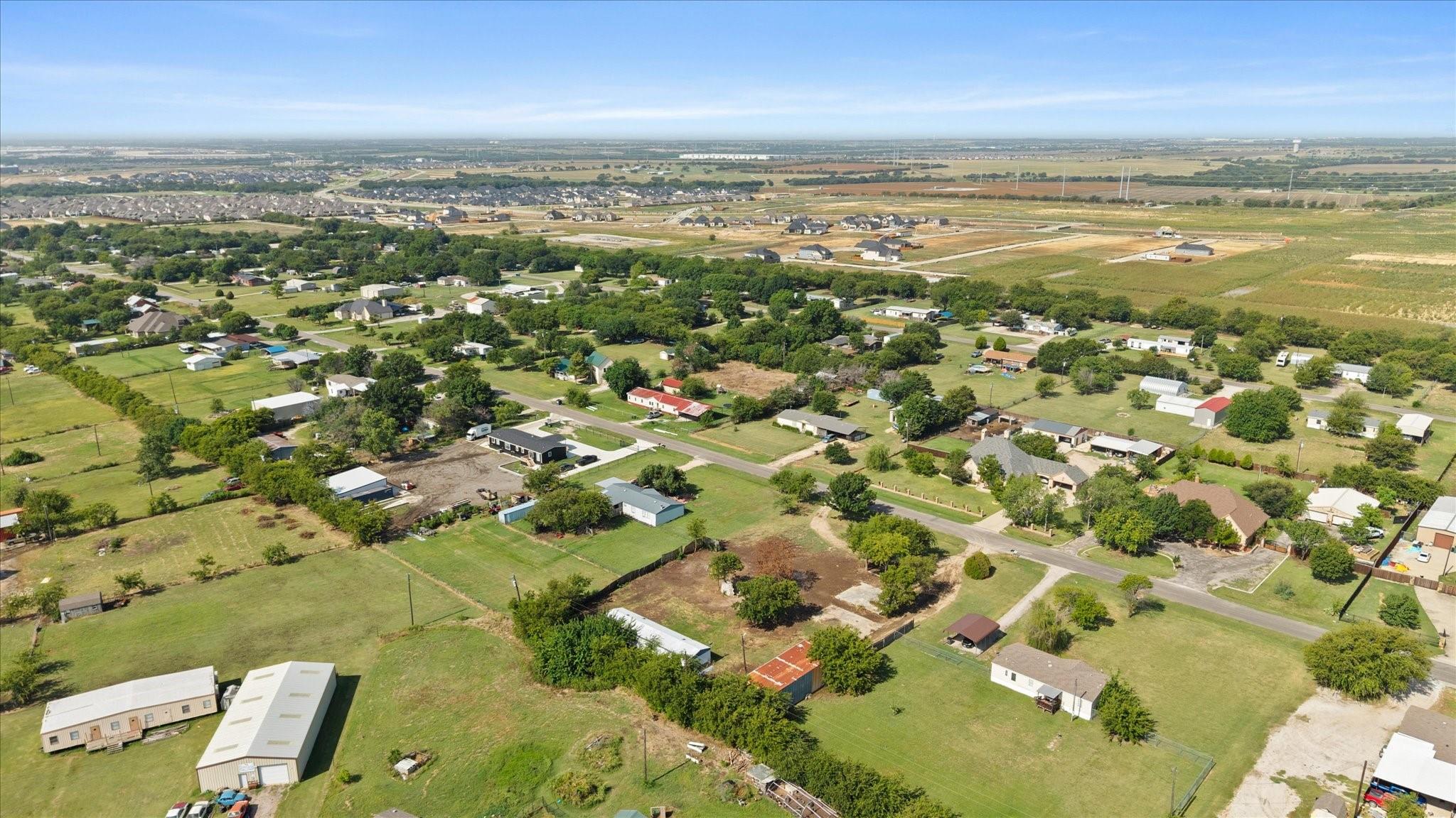main property photo 11