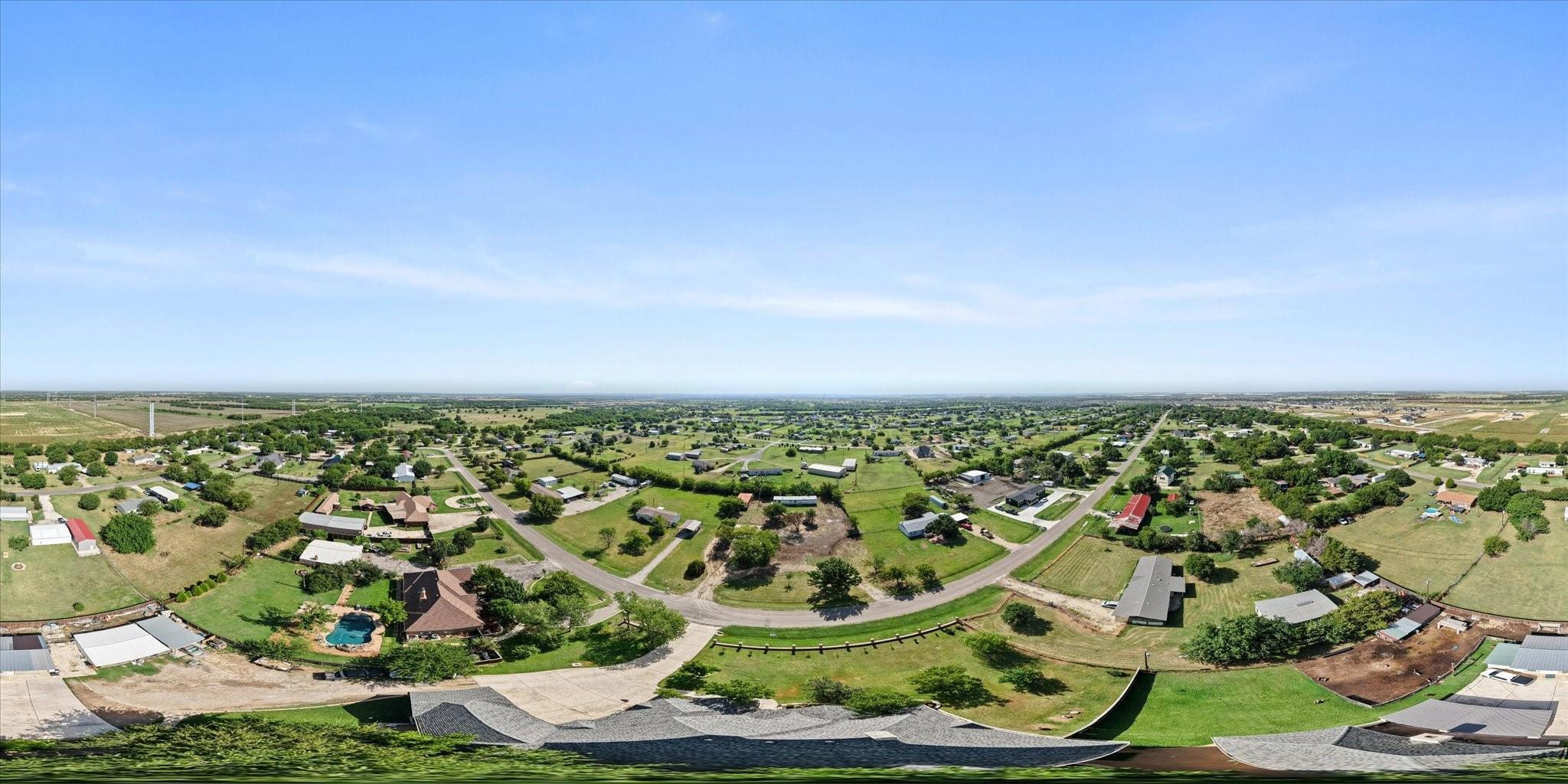 main property photo 16